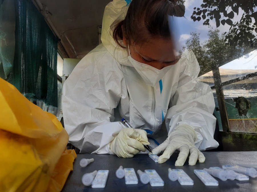 A health worker during the random sample testing for COVID-19 conducted at North Eastern Electric Power Corporation Limited (NEEPCO) Doyang on June 23. (Photo Courtesy: CMO office Wokha)